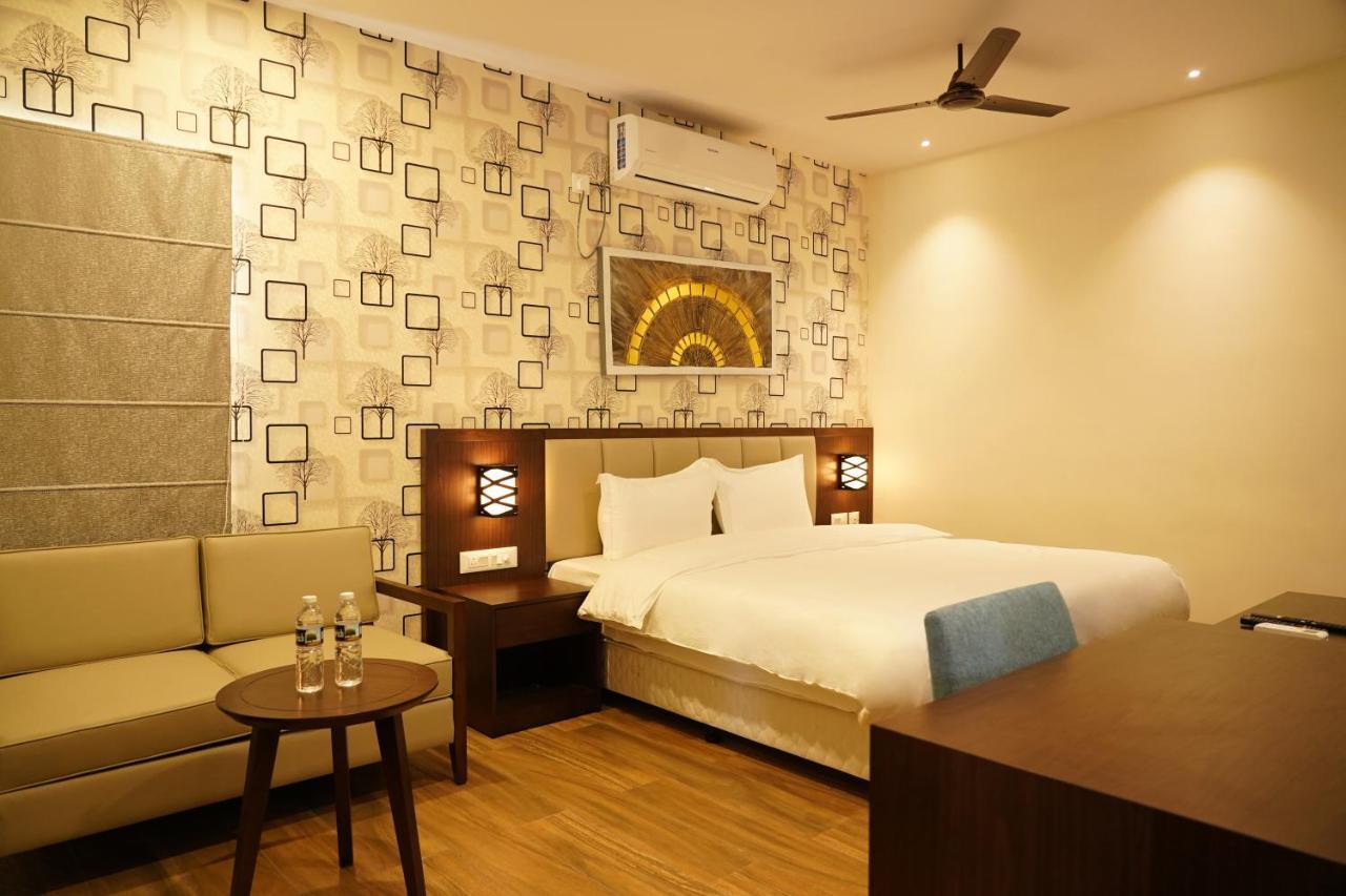 Hotel D Dev Vijayawāda Extérieur photo