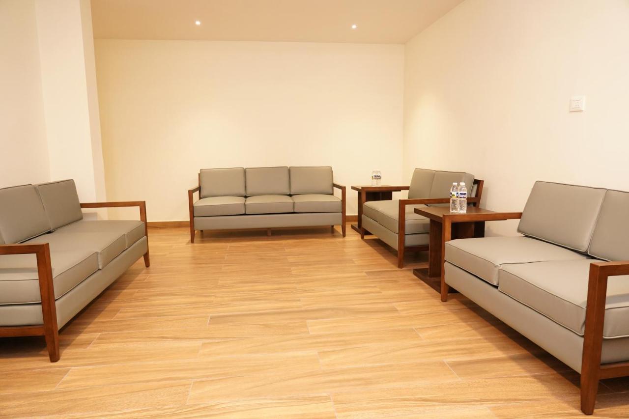 Hotel D Dev Vijayawāda Extérieur photo