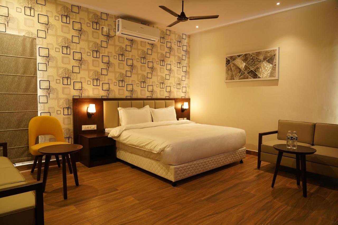 Hotel D Dev Vijayawāda Extérieur photo